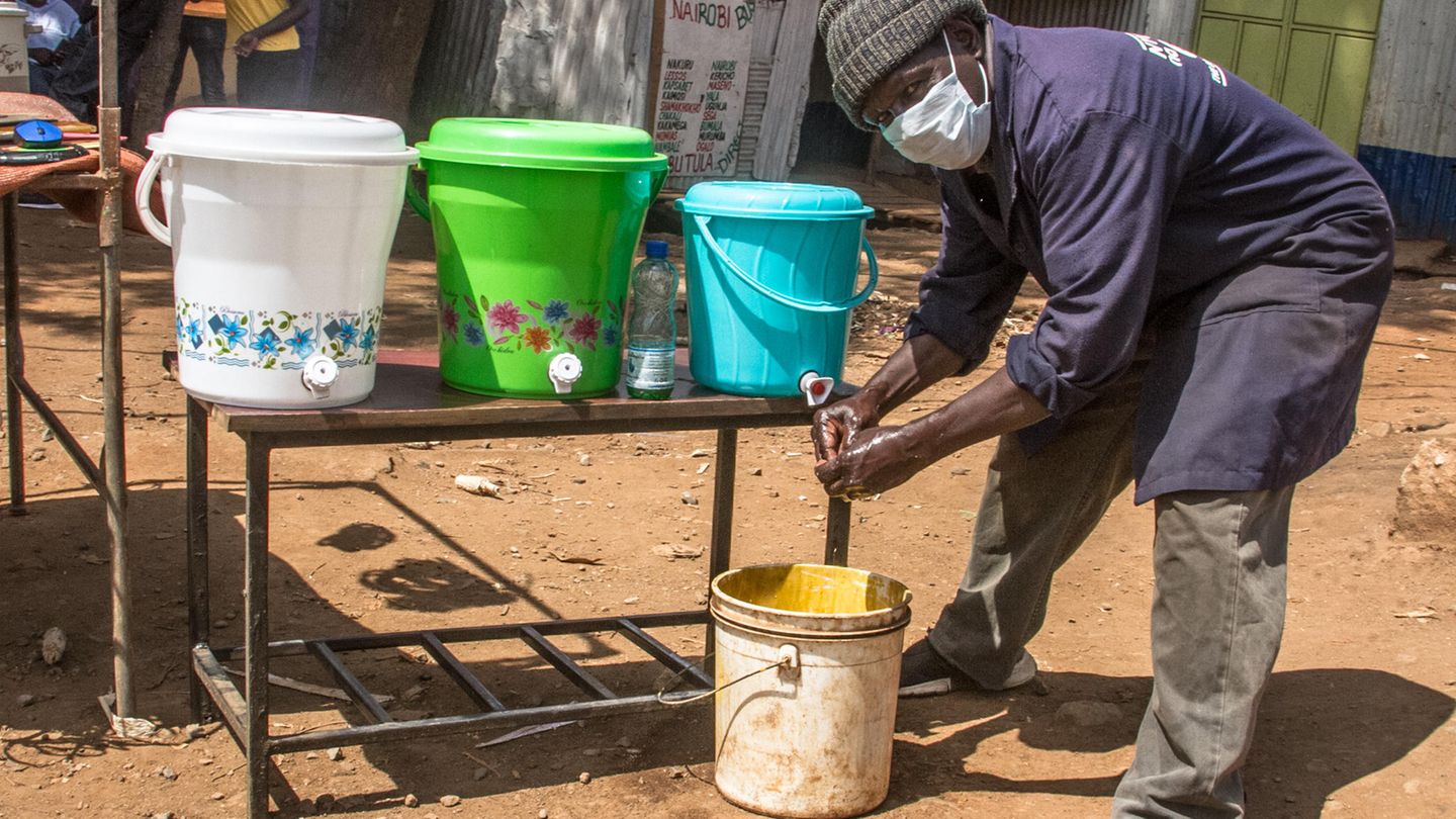 Infektionskrankheiten: Corona in Afrika: „Wir können viel von Ebola lernen“, sagt die Nothilfe-Koordinatorin