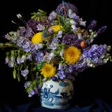 Kunst und Krise: „China Blue"  aus der Ausstellung „Apocalypse“ von Josef Fischnaller in der Galerie Friedmann-Hahn