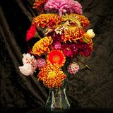 Kunst und Krise: „Game Of Reds" aus der Ausstellung „Apocalypse“ von Josef Fischnaller in der Galerie Friedmann Hahn