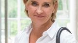 Kathrin Contzen ist Coach in Hamburg, ausgebildet in Krisenintervention, Kommunikation und Konfliktlösung im beruflichen Umfeld. Sie koordiniert die Anfragen in der stern-Seelsorge und berät auch selbst.