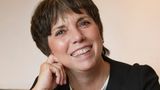 Dr.Dr.h.c. Margot Käßmann hat als Bischöfin der Evangelisch-Lutherischen Landeskirche Hannover gewirkt, sie leitete viele Jahre den evangelischen Kirchentag. Sie hat Bücher geschrieben, die ermutigen sollen und zu Bestsellern wurden, darunter "Folge dem, was Dein Herz Dir rät". Sie lebt heute in Hannover und auf Usedom.