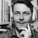 Wolfram Dreier lebt in Oberschwaben. Er ist als Wirtschaftsmediator und Autor spezialisiert auf Kommunikation und Konfliktlösung im beruflichen Umfeld.