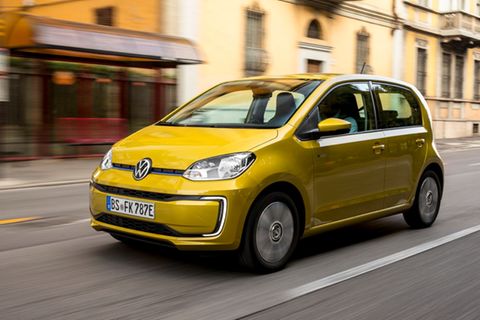 Bei der Verknüpfung von Fahrzeug und App patzen die deutschen Hersteller.
