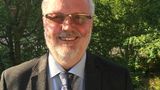 Heribert Kellnhofer führt eine Praxis für Psychoanalyse in Siegen und arbeitet mit Kindern, Jugendlichen und jungen Erwachsenen sowie deren Eltern. Sein Schwerpunkt: Kinder und Jugendliche bis 25 Jahre, Angststörungen, Pflege- und Adoptivfamilien.