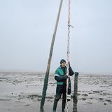 Ein Mitarbeiter des Küstenschutzes