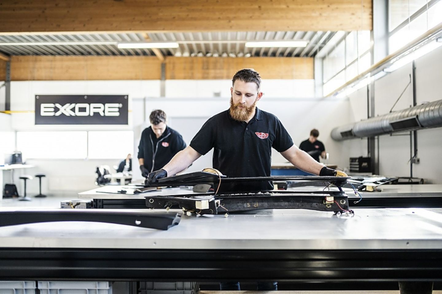 Die Donkervoort Ex-Core Technologie ist nicht so aufwändig, wie das herkömmliche Carbon-Backen