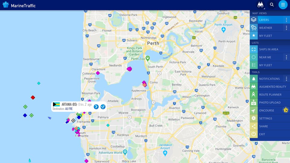 Die "MS Artania" liegt im Hafen von Freemantle, westlich von Perth in Westaustralien