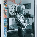 Andy Warhol vor Zeichnungen