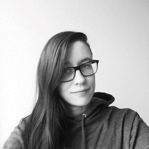 Die junge Frau Caro