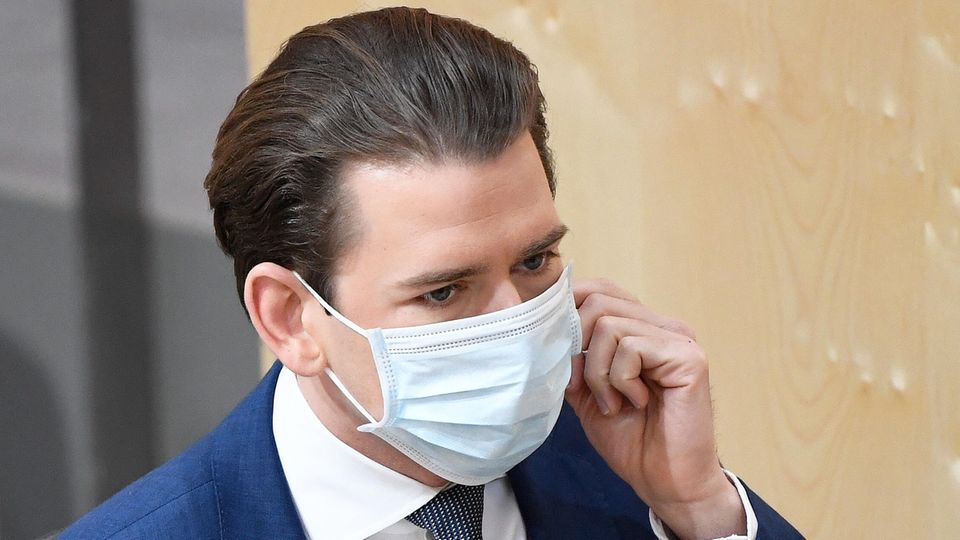 Sebastian Kurz, Kanzler von Österreich, mit Mundschutz