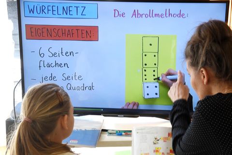 Familienleben in Corona-Zeiten: Zu Hause überfordert? "Jetzt geht's nicht ums Sehr-gute-Eltern-Sein", sagen die Experten