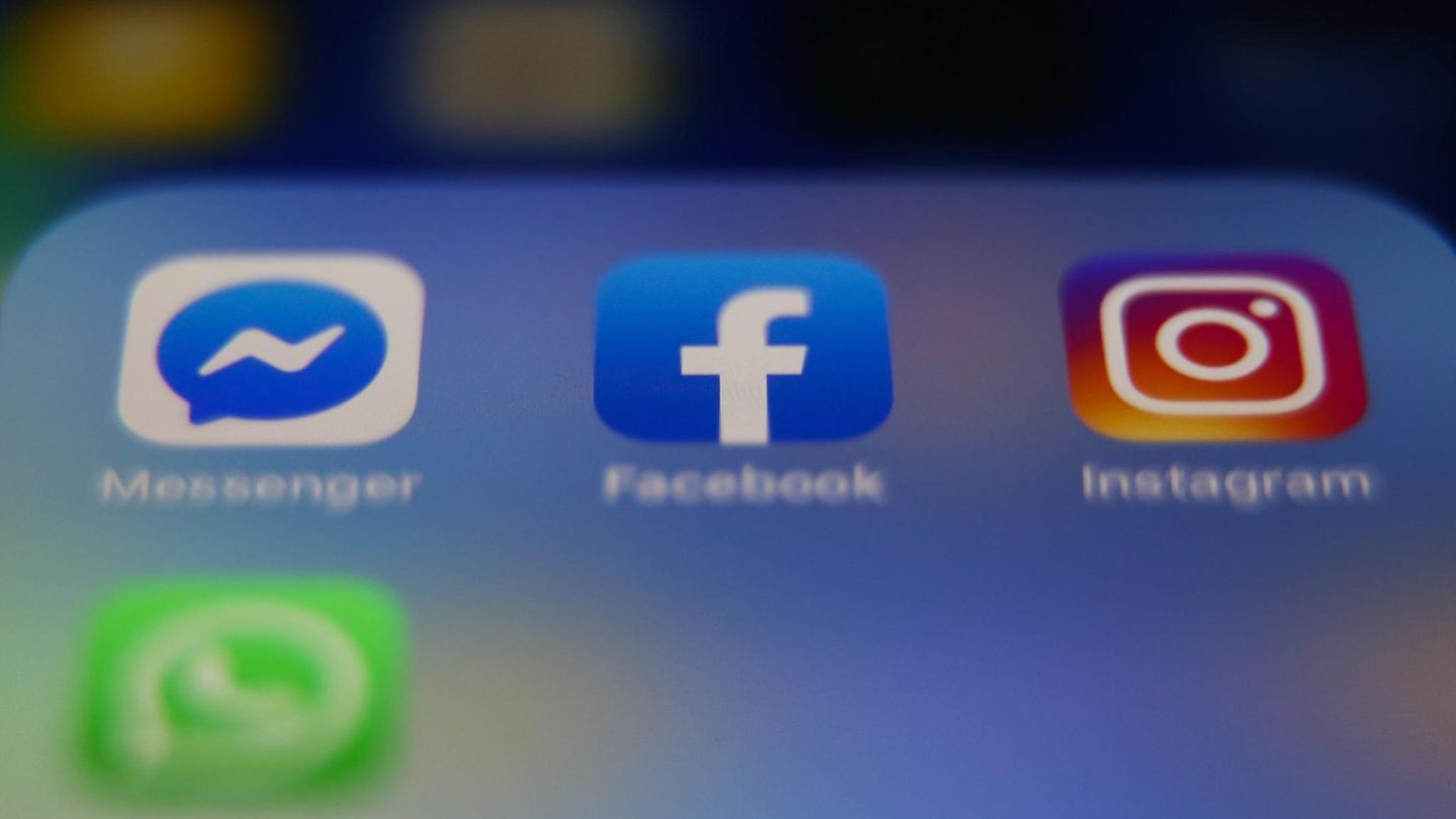 Facebook Logo