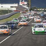 Auch Porsche hat eine E-Sport Serie installiert: Porsche 911 virtueller GT3 Cup in Barcelona - der Start