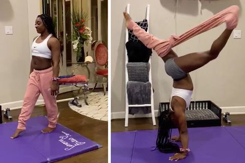 Turnerin Simone Biles leistet ihren Beitrag zur "Handstand Challenge" im Netz.