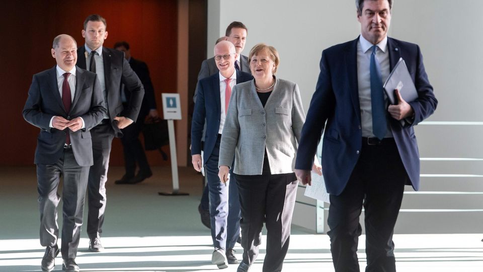 Merkel PK Corona
