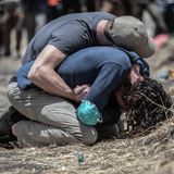 Erster Platz in der Kategorie "Spot News - Stories": Angehörige trauern an der Absturzstelle des Ethiopian Airlines Fluges ET302. Titel der Foto-Story: "Ethiopian Airlines Flight 302 Crash Site".