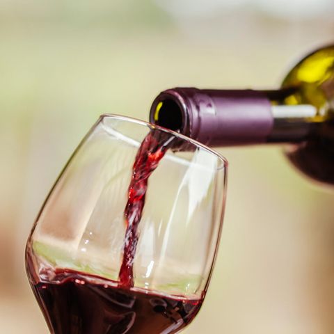 Wann, wenn nicht hicks! : Trinken in der Krise – warum unser Kolumnist gerade jetzt zu seinen besten Weinen greift