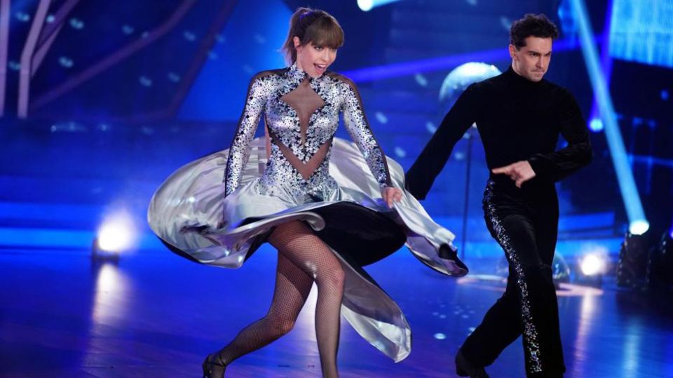 RTL-Tanzshow: Loiza Lammers hat ausgetanzt bei "Let's Dance". Loiza Lammers hat ausgetanzt bei "Let's Dance".