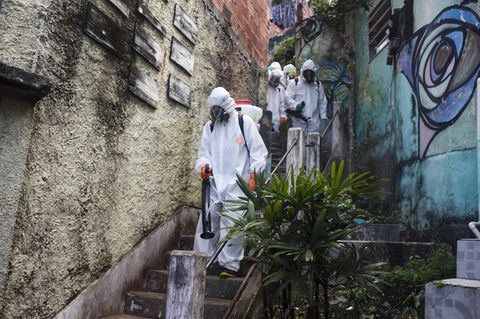 Brasilien, April 2020: Corona in den Favelas: Wenn Drogenbanden die Ausgangssperre kontrollieren