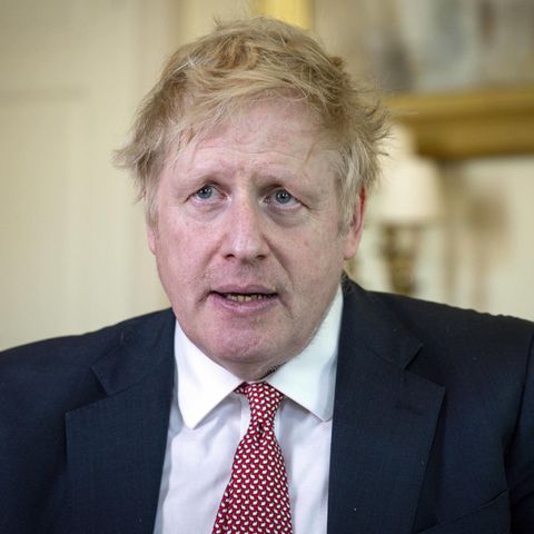 Der noch sichtlich von der Corona-Erkrankung geschwächte Boris Johnson bei einer Rede in Downing Street