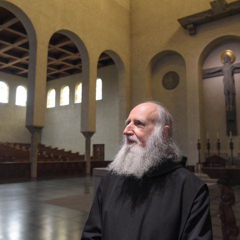 Pater Anselm Grün: Pater Anselm Grün in der unterfränkischen Abtei Münsterschwarzach