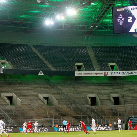Bonjour tristesse am 11. März: Vielleicht ist das Bild vom bislang einzigen Geisterspiel zwischen Gladbach und Köln bald der Standard, an den sich die Fußball-Fans gewöhnen müssen