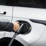 An einer sieben kW Wallbox sind die Akkus nach einer Stunde und 24 Minuten wieder voll