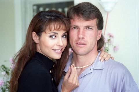 Bildnummer: 14027911  Datum: 03.06.1993  Copyright: imago/Fred Joch
Lothar Matthäus (FC Bayern München) mit seiner Frau Lolita Morena; ORD 0501a Fussball GER  privat xdp yoh quer 1992/1993 Fotoshooting Spielerfrau, Partnerin, Frau, Ehefrau, Familie, pri...
