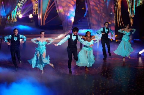 Let's Dance: Jede Woche begeistern die Promis ihre Fans auf dem Tanzparkett.  