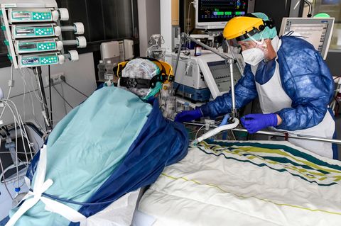 Covid-19 harmloser als Influenza? Warum man die Todeszahlen nicht miteinander vergleich kann
