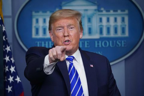 Donald Trump fragt: Können wir Menschen Desinfektionsmittel spritzen?