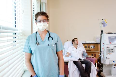 Patient bei der Dialyse