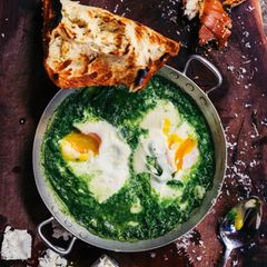 Grüne Shakshuka von Haya Molcho