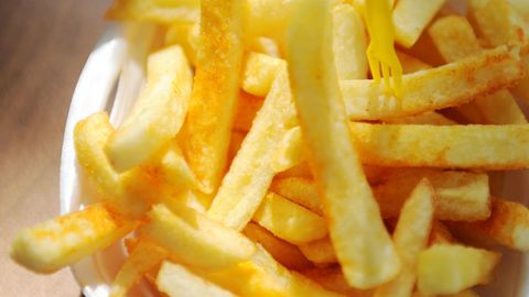 Knusprige goldgelbe Pommes