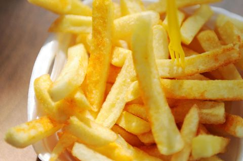 Knusprige goldgelbe Pommes