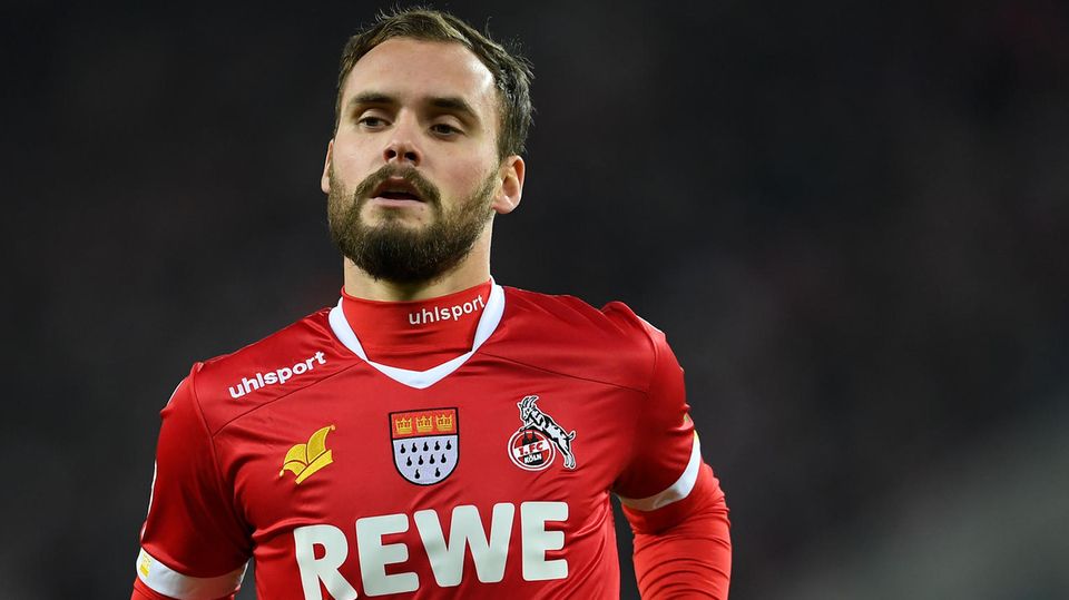 Corona - Birger Verstraete vom 1.FC Köln