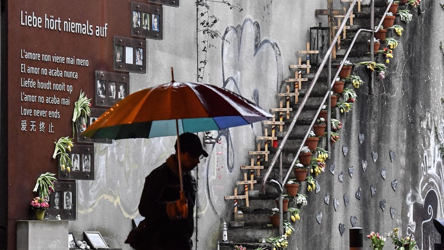 Zehn Jahre Katastrophe von Duisburg: Ich habe Angehörige der Love-Parade-Opfer kennengelernt. Sie wurden im Stich gelassen