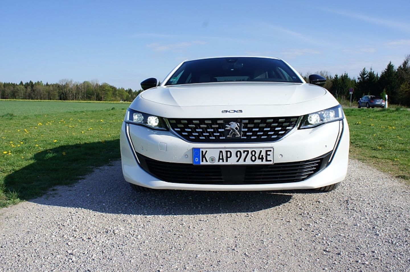 Der Peugeot 508 GT PHEV hat Voll-LED-Licht