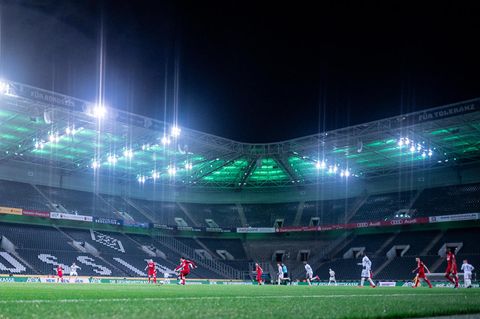 Geisterspiel im Borussia-Park in Mönchengladbach