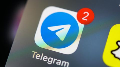 Beliebt bei Anhängern von Verschwörungstheorien und kostenloser Filme: der Messenger Telegram.