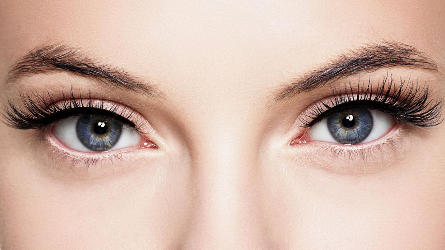 Magnetische Wimpern sind wiederverwendbar und eine gute Alternative zu herkömmlichen Methoden