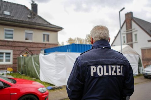 Missbrauchskomplex Bergisch Gladbach - Hausdurchsuchung bei einem Verdächtigen