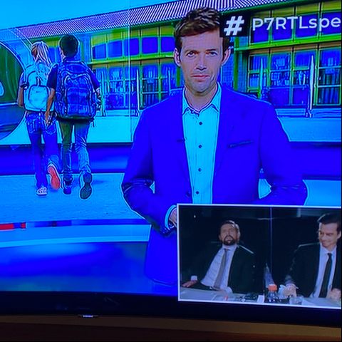 Joko und Klaas als Fernsehklauer: Sie zeigten auf ProSieben das RTL-Programm.