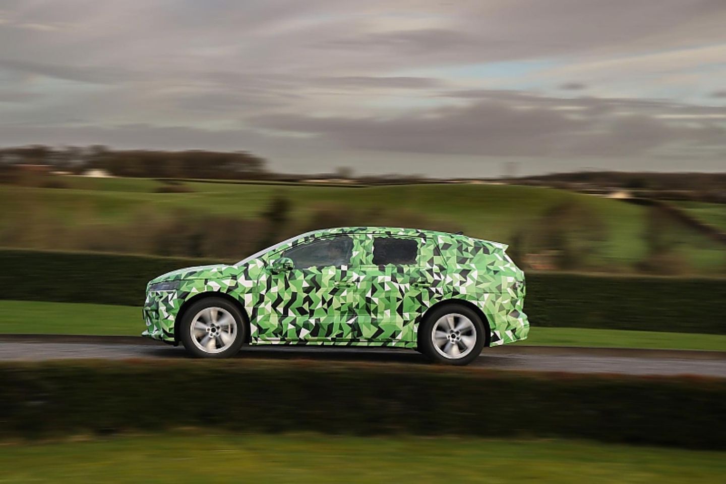 Mit gut 4,6 Metern Länge ist der koda Enyaq ein ausgewachsenes SUV