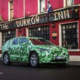 koda Enyaq getarnt