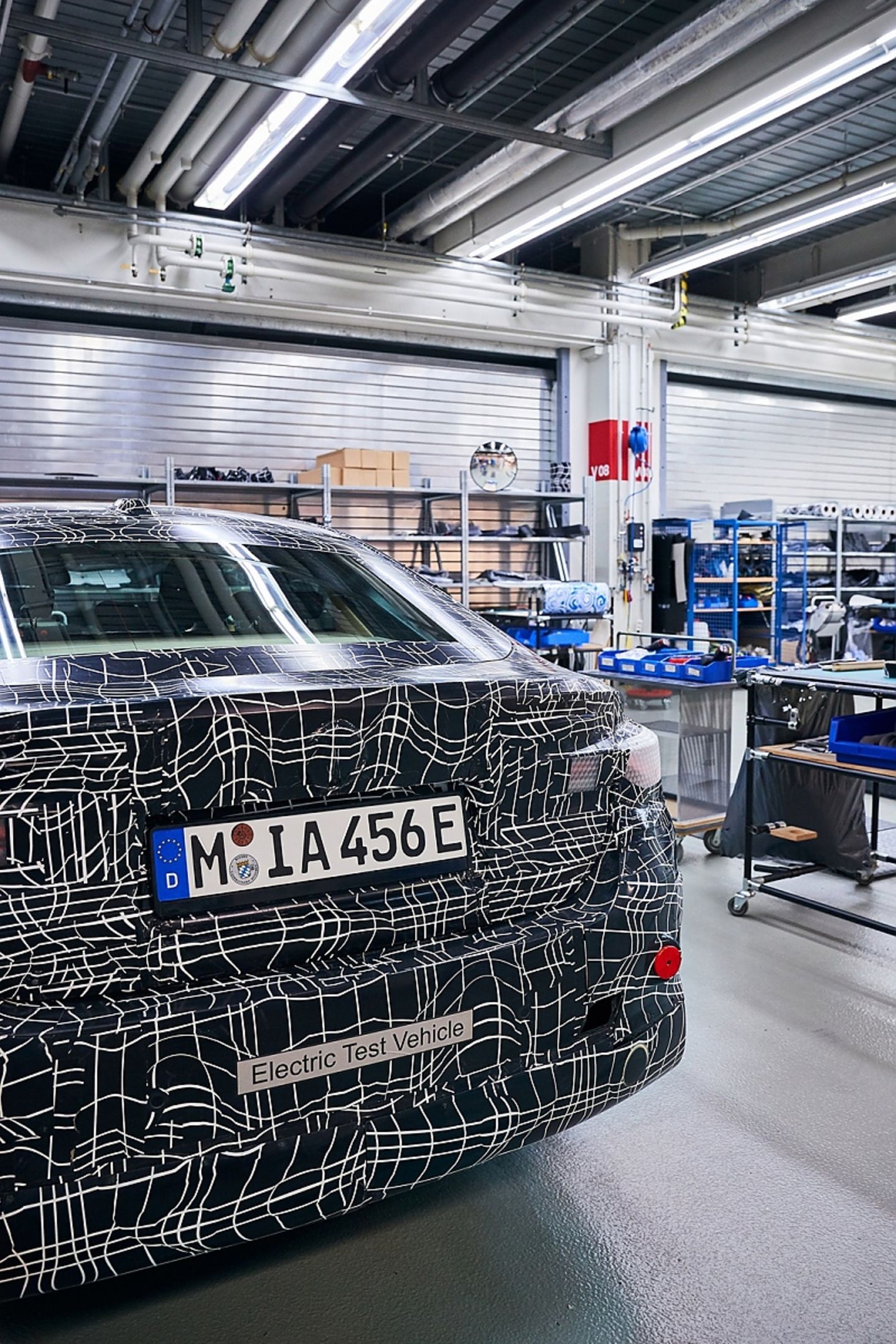 Tarnwerkstatt BMW i4