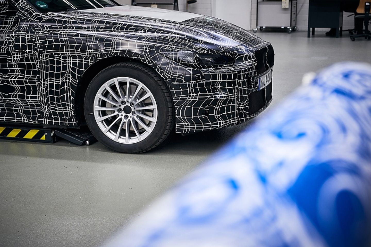 Tarnwerkstatt BMW i4