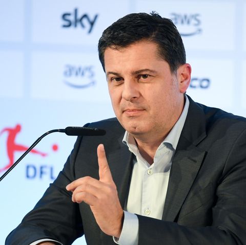 sport kompakt: Christian Seifert, Geschäftsführer der DFL auf einer Pressekonferenz