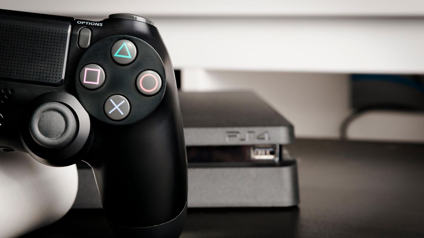 PS4 Slim vs. PS4 Pro: Diese Tipps erleichtern die Kaufentscheidung