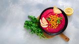 Hummus mit roter Beete